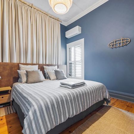 Rawsons Shack Beachfront Unit Suits Single Or Couple Henley Beach South Exterior photo